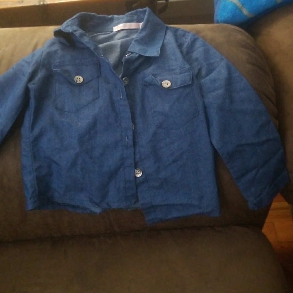 Cute button up shirt